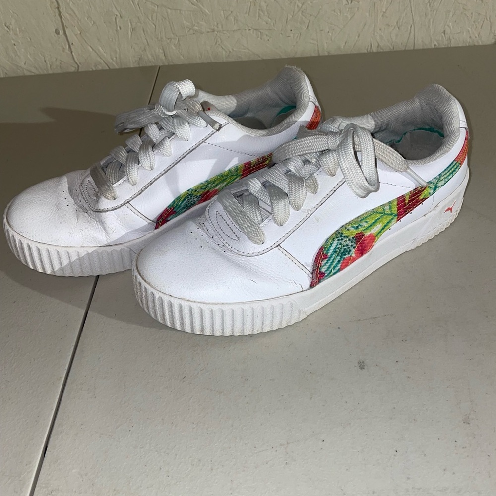 Puma Women's Sneakers Floral Color Size 10 White 381326-01